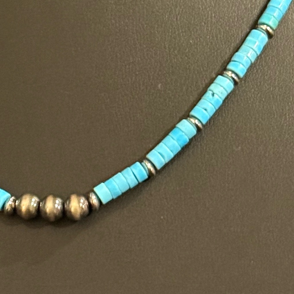 Vintage Southwestern Style Turquoise Sterling Silver Navajo Pearls Necklace - Picture 4 of 9